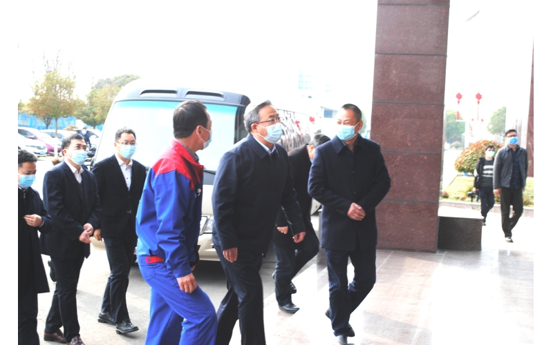 宿遷市委書記王昊一行蒞臨旭派電源有限公司指導(dǎo)疫情防控工作